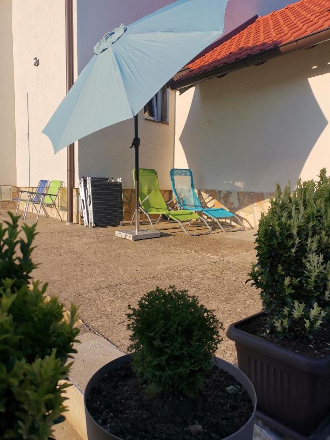 Stari Trsic Apartment Exterior photo